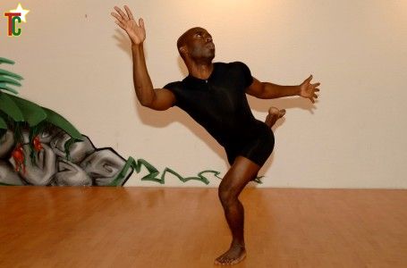 Kofi Ettoh Nenonene : « La danse m’a dit : « viens, mon fils » »