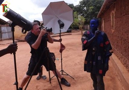 Le photographe Charles Fréger au Togo pour immortaliser les traditions togolaises