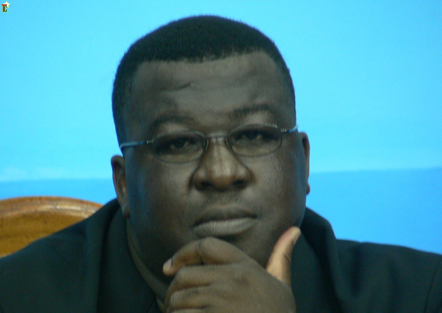 Kangni Alem sur le plateau de Télévision Togolaise Photo: Gaëtan Noussouglo