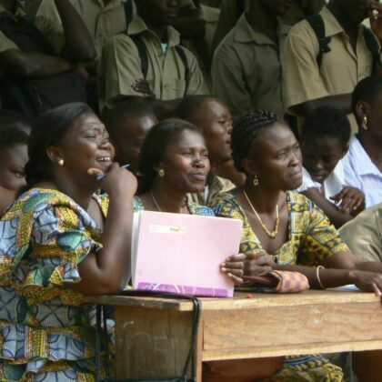 Le public du Lycée Tokoin au cours d'une représentation Photo Gaëtan Noussouglo