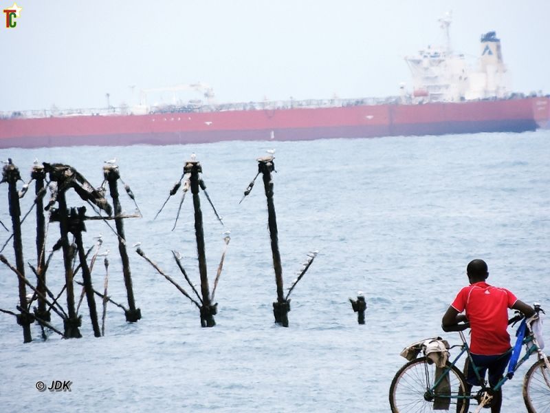 Togo: Le Wharf de Lomé va- t-il bientôt disparaitre ?