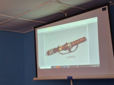 Projection des artefacts du Musée de Cologne dans les pays Agomé et Agotimé