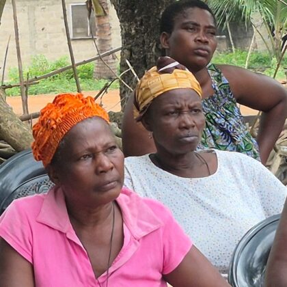 Martine Koundo en rose, Agotimé-Adzakpa Adzakpa